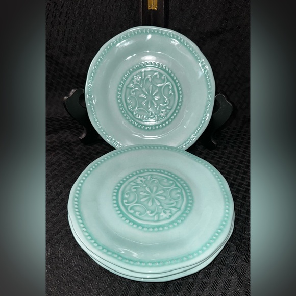 Il Mulino 100% Melamine Dinner Plates 9” Seafoam Green EUC - Picture 6 of 6